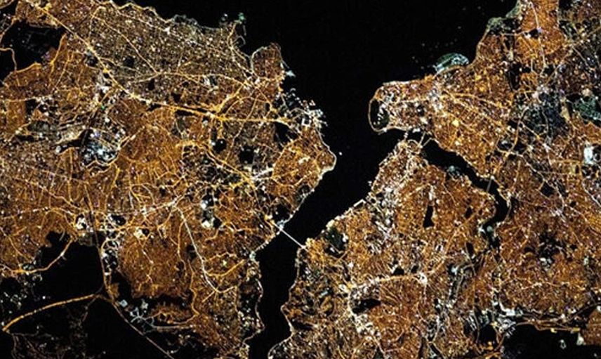 NASA, İstanbul’un Uzaydan Çekilmiş Fotoğrafını Paylaştı