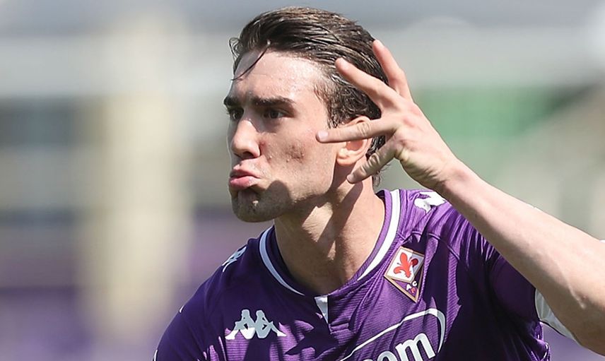 Newcastle United Dusan Vlahovic'in Transferi İçin Kesenin Ağzını Açtı!