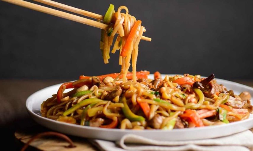 Noodle yemek zararlı mıdır? Noodle kısırlık mı yapıyor? Noodle yemenin zararları