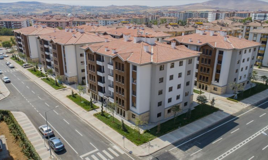 O illerde yaşayanlara TOKİ piyangosu vurdu! 3097 konut satışına imzalar atıldı