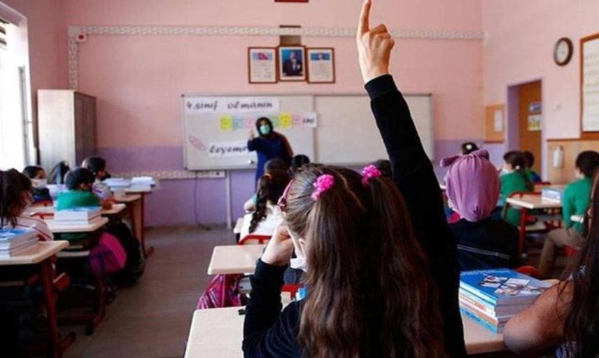Öğrencilere cinsel içerikli oyuncak dağıttılar: Milli Eğitim Bakanlığı soruşturma başlattı