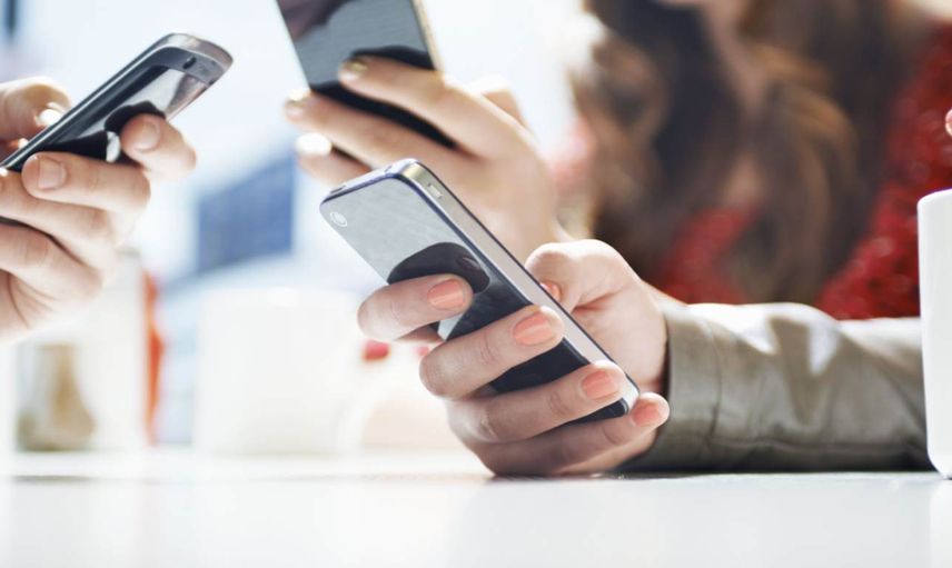 Öğrencilere vergisiz telefon satışı başladı mı, ne zaman başlayacak? 2023 ÖTV’siz indirimli iPhone geldi mi?