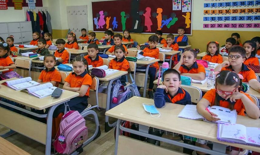 Öğrencilerin yarıyıl tatili keyfi başlıyor: Son ders zili Cuma günü çalacak