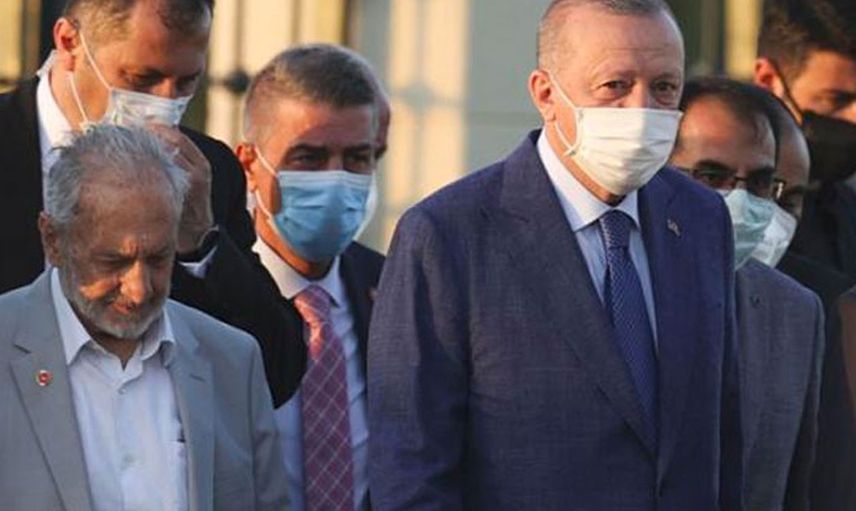 Oğuzhan Asiltürk'ten Saadet Partisi'ne: Bana İtaat Sözü Verdiniz Yoksa Kaybedeceğiz