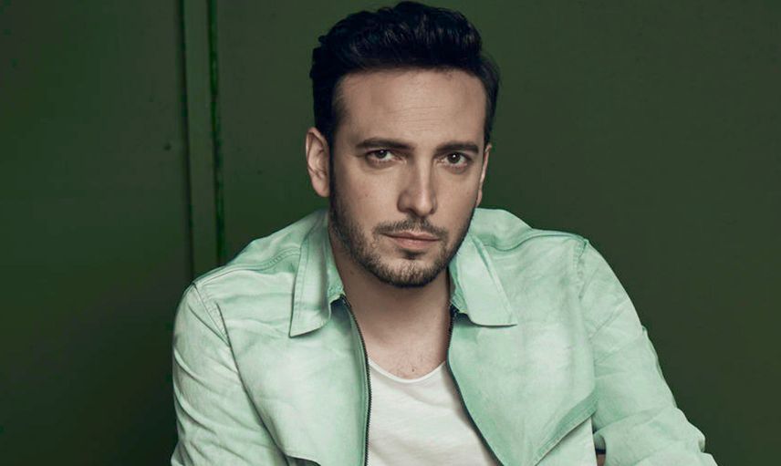 Oğuzhan Koç’la ilgili çok konuşulacak iddia! Evlilik arifesindeki sanatçı yağlarından kurtulmak için bıçak altına yattı