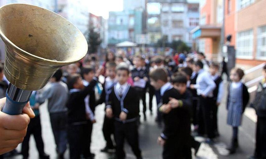 Okullarda ara tatil bitti ilk ders zili çalındı!