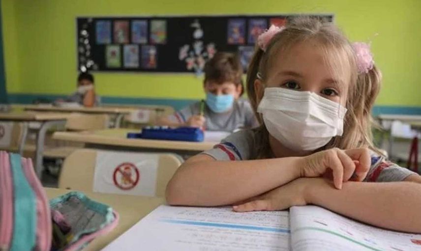 Okullarda maske yasağı kalktı mı? Bakan Özer'den önemli açıklamalar: 'Bugünden itibaren okullarda maske kullanımını kaldırmış bulunuyoruz'