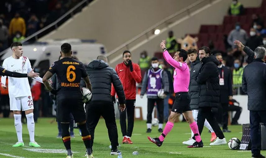 Ömer Üründül, Galatasaray'ın Hatayspor Mağlubiyeti Sonrası Açıklamalarda Bulundu!
