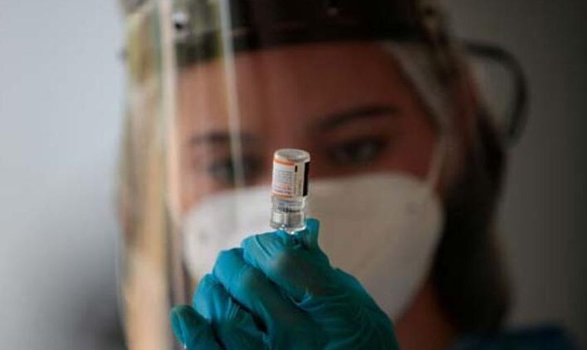 Omicron Aşına Karşı Sevindiren Haber Geldi! 'İki Ay İçinde Hazır Olacak'
