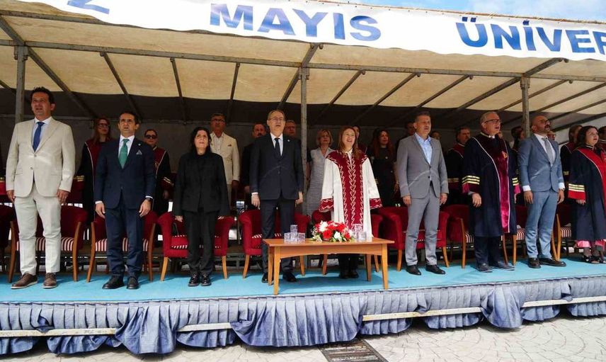 OMÜ Diş Hekimliği Fakültesi 129 mezun verdi