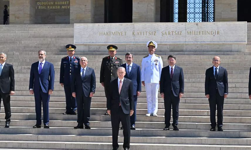 Ordu kademesinin yeniden şekillendiği Yüksek Askeri Şura Toplantısı bitti: İsimler netleşti