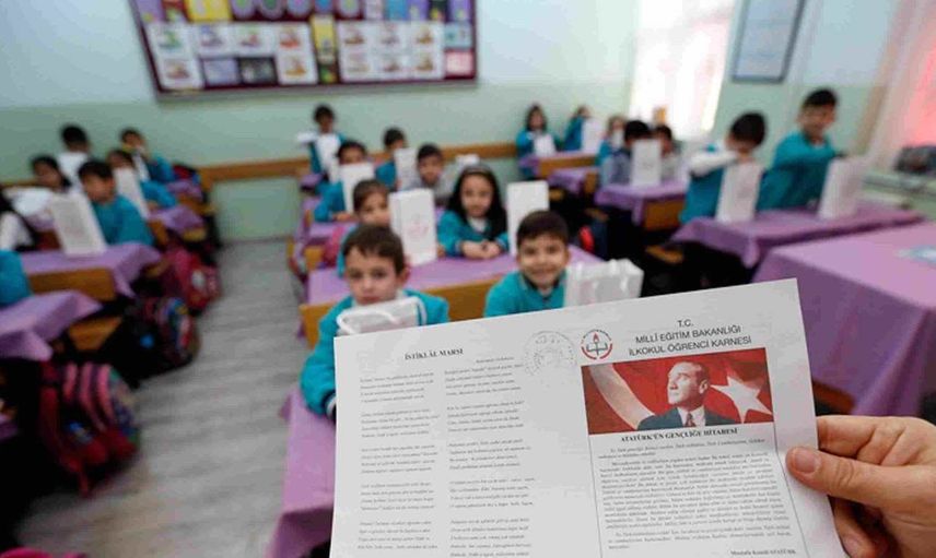 Ortaokulda sınıfta kalma ve sınıf tekrarı var mı? 2022 Lisede sınıfta kalma var mı?