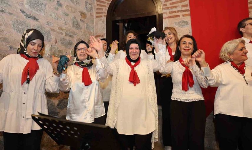 Osmangazi'de türküler gönüllere işlendi