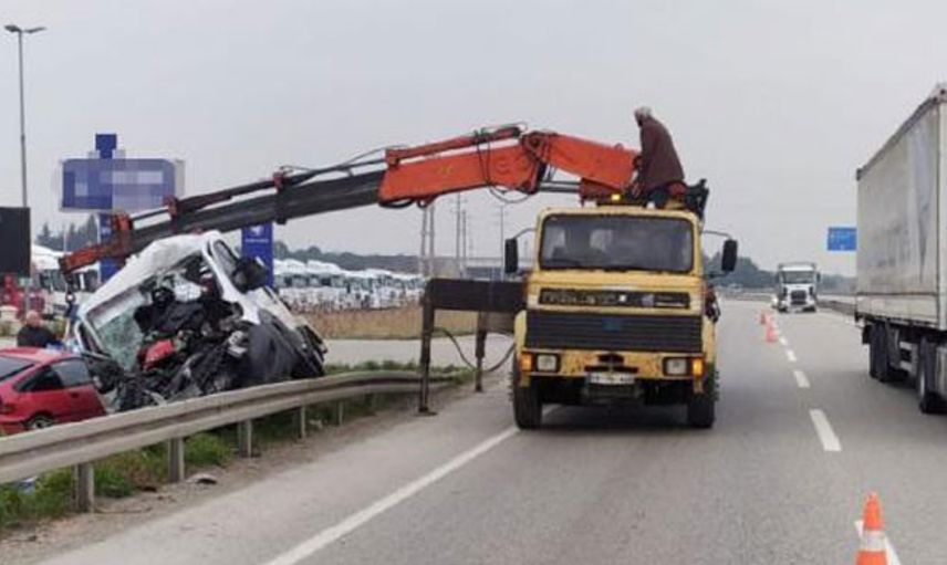 Oto Kurtarıcı Kaza Yaptı: 1 Yaralı