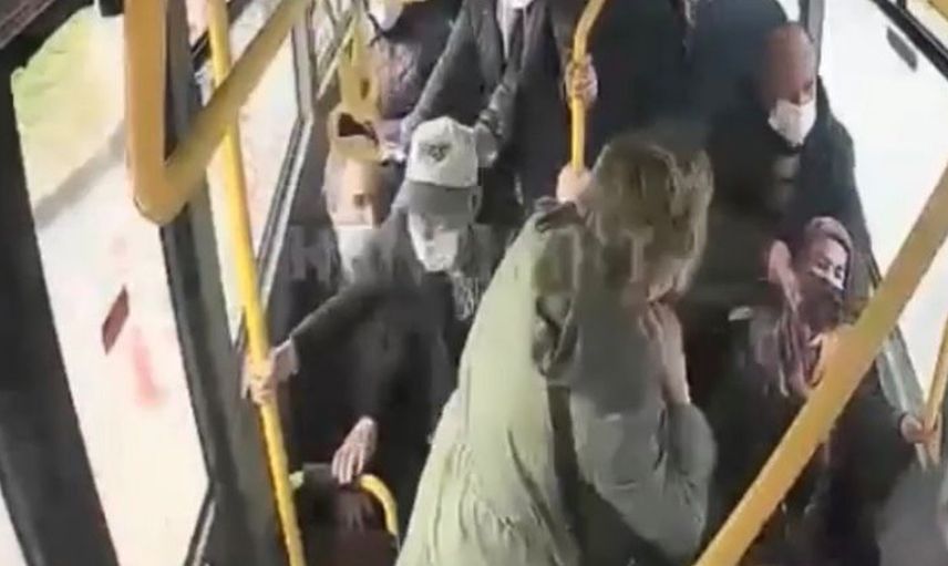 Otobüste Fenalaşan Yolcu İçin Güzergahını Değiştirdi! O Anlar Kamerada!