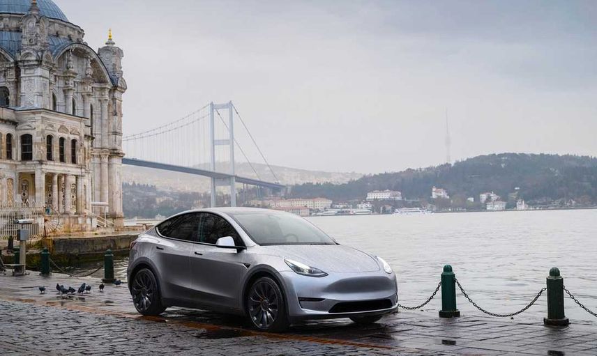 Otomobil devi araçlarını geri çağırıyor! Yapılan hatalı güncelleme ile o model otomobiller tehlike saçıyor