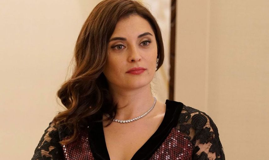 Oyuncu Aslıhan Gürbüz'e Tacizci Musallat Oldu! 