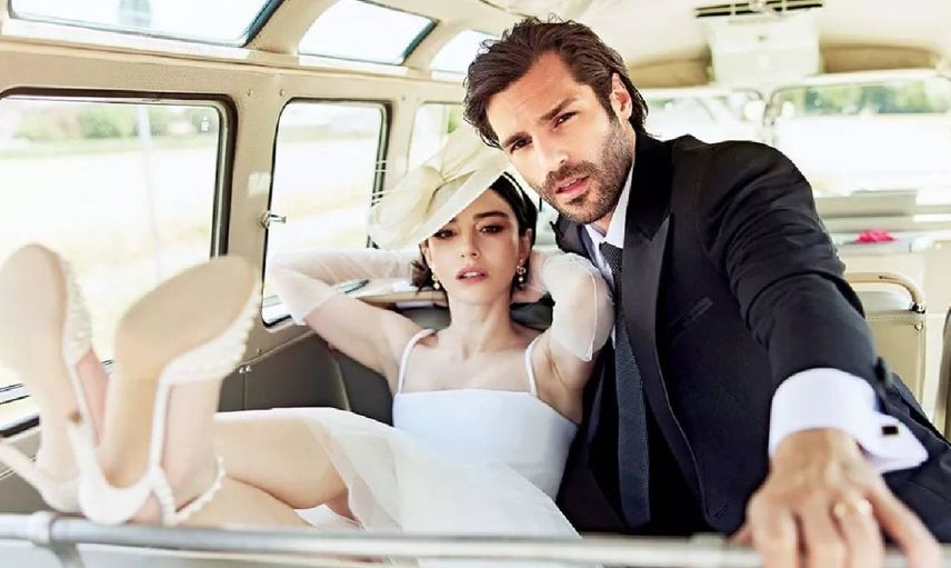 Özge Gürel ve Serkan Çayoğlu herkesi duygulandırdı! Nikah hediyeleri kanserli çocuklara gönderildi