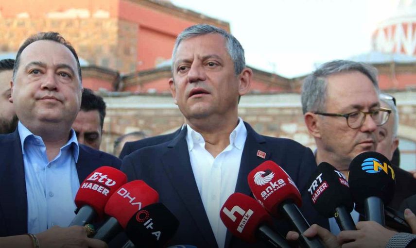 Özgür Özel Bayram Namazı Sonrası Konuştu