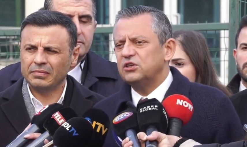 Özgür Özel, Silivri Cezaevi'nde Ahmet Özer'i ziyaret etti