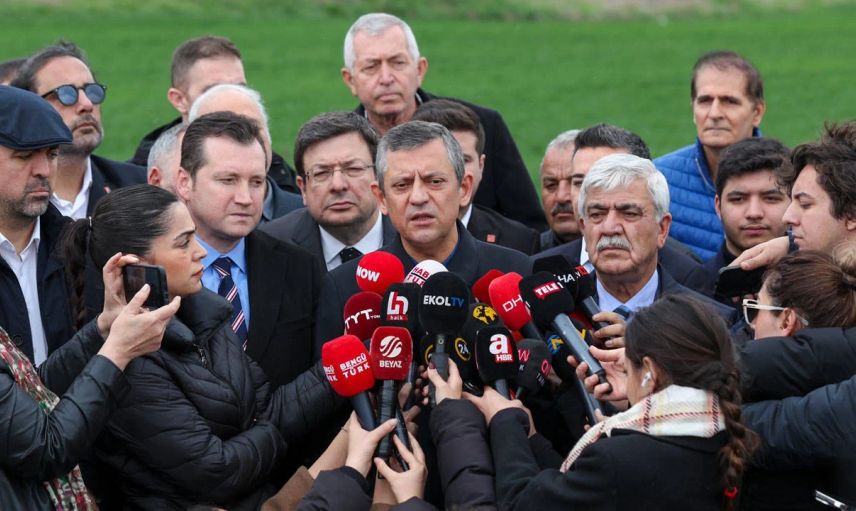 Özgür Özel yine Silivri’de: Parti içi fırtına büyürken İmamoğlu’na kritik ziyaret