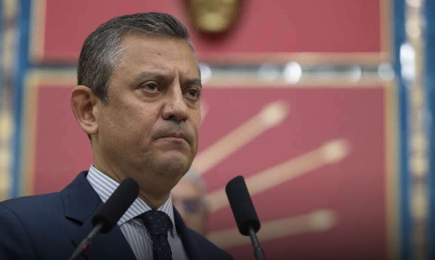 Özgür Özel’den CHP’de Ayrılık Sinyali: “Millete Soracağım, Ben Ne Taraftan Yürüyeyim?”