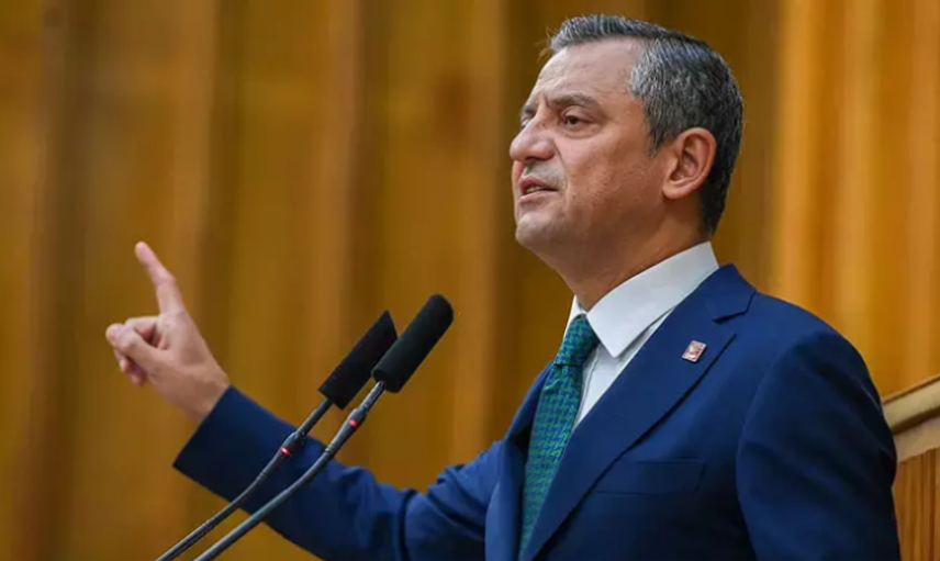 Özgür Özel'den Silivri çıkarması
