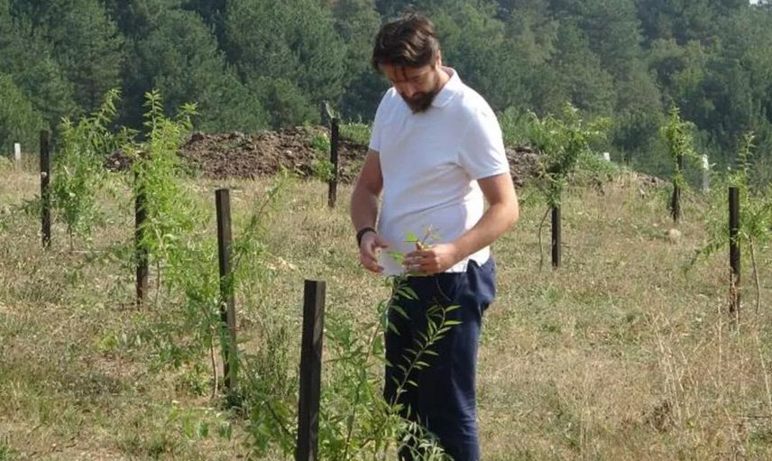Pakette Gördü Kendisi Üretmeye Karar Verdi!