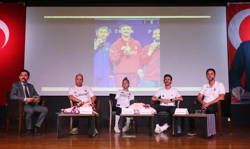 Paralimpik Sporcular Gaziantep'te Öğrencilerle Buluştu