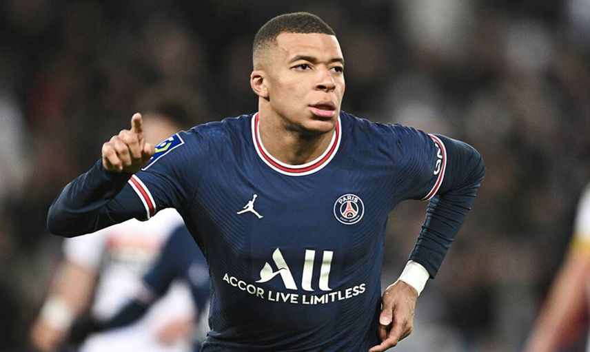 Paris Saint Germain'in yıldızı Kylian Mbappe'nin transfer hakkındaki açıklamaları Real Madrid'i endişelendirdi!