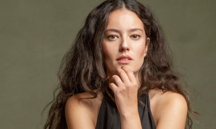 Pelin Akil’den Hande Erçel’i kızdıracak cevap: ‘Benim için süreç hiçbir zaman öyle olmadı’ diterek dalga geçti
