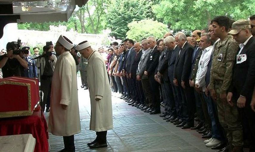 Pençe-Kilit Operasyonu bölgesinde, terör örgütü PKK tarafından alçakça taciz ateş açıldı: Şehit Piyade Uzman Çavuş Sercan Baş ve Topçu Uzman Çavuş Fatih Özkaya son yolculuklarına uğurlandı