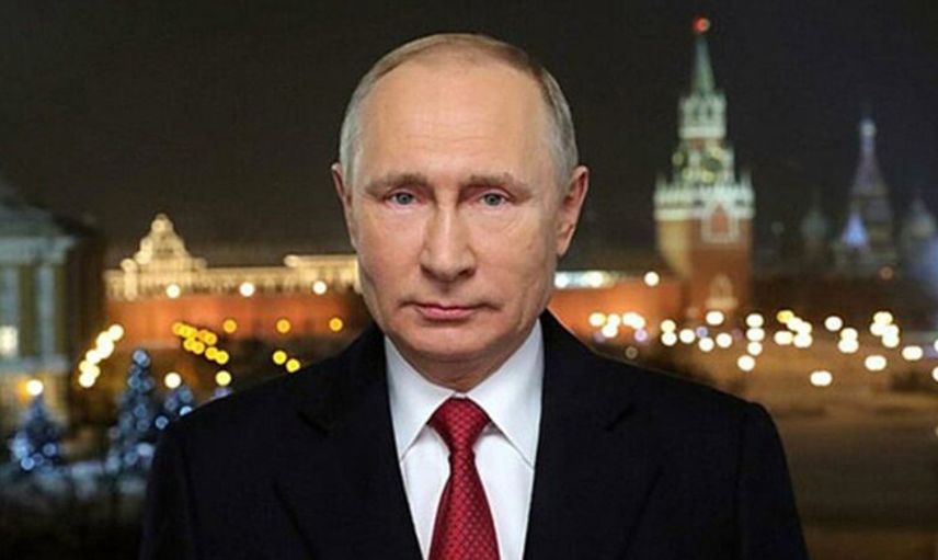 Peskov: 'Nükleer Çanta' Her Zaman Putin'in Yanında
