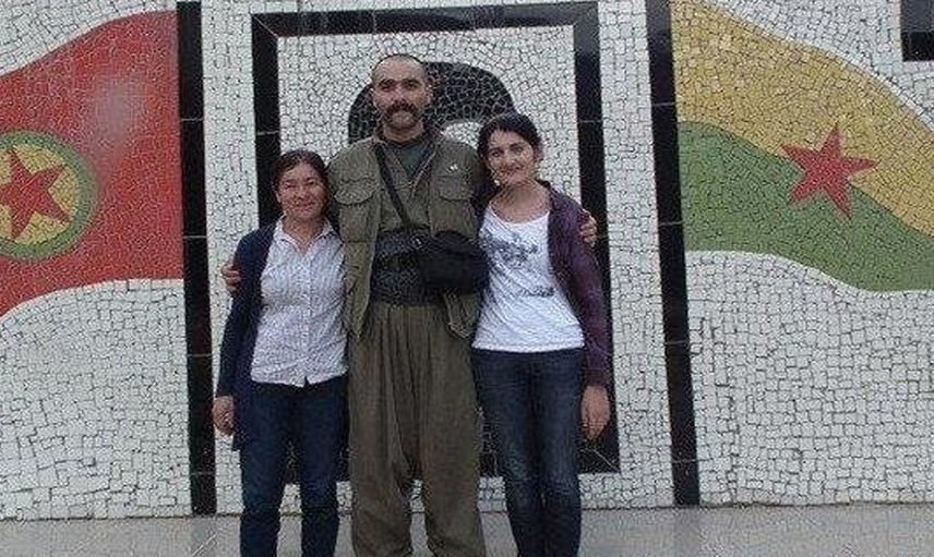 PKK'lı Teröristle Fotoğrafları Ortaya Çıkan HDP Milletvekili Semra Güzel Hakkında Fezleke Hazırlandı!