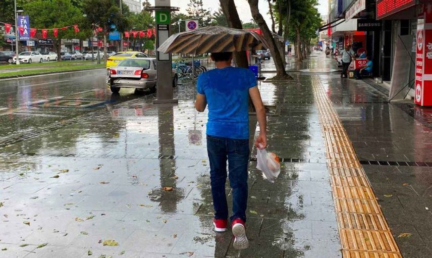 Plan yapanlara Meteoroloji’den uyarı: Sağanak yağış ve kavurucu sıcaklar etkili olacak