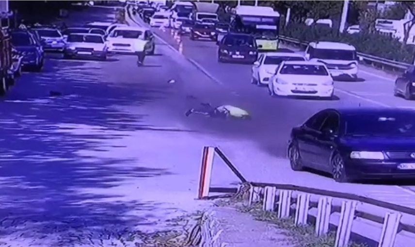 Polisi Arabasıyla Sürükleyen CHP'li Yakalandı!