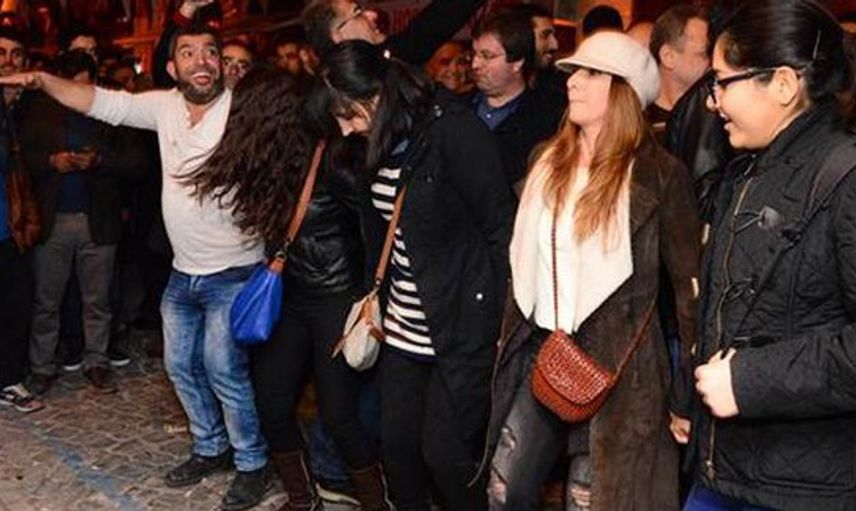 Pompalı Tüfekle Baskına Rağmen Devam Ettiler
