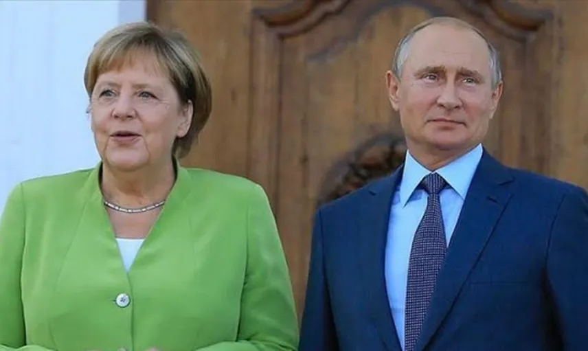 Putin ile Merkel Libya Meselesini Görüştü