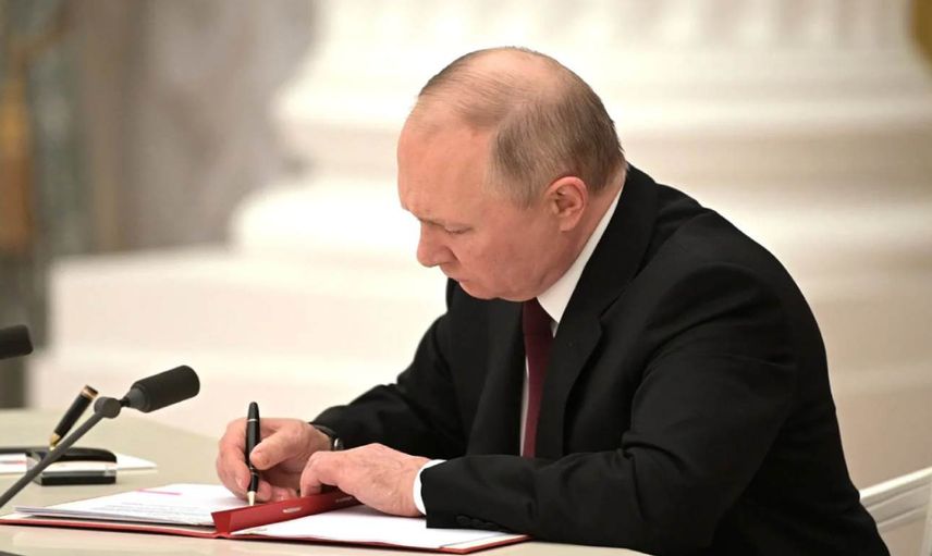 Putin’den flaş kararname: 2 dünya devine darbe