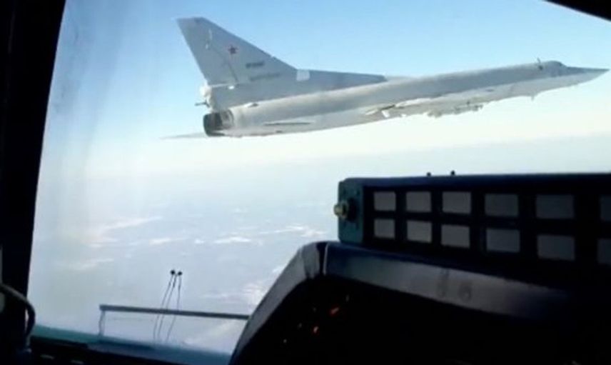 Putin'den Gözdağı! Belarus'ta Bombardıman Uçakları Devriye Uçuşu Yaptı