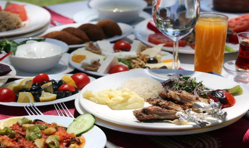 Ramazan 22. gün iftar menüsü: Bugün iftarda ne pişirsem? En güzel ve lezzetli iftar yemekleri malzemeleri ve tarifleri