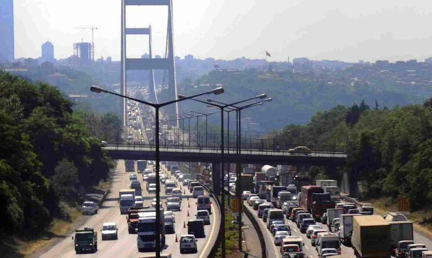 Ramazan Bayramında toplu taşıma, köprü ve otoyollar ücretsiz mi? Otobanlar ücretsiz olacak mı? Ramazan bayramı ücretsiz geçişin geçerli oluğu yollar ve köprüler