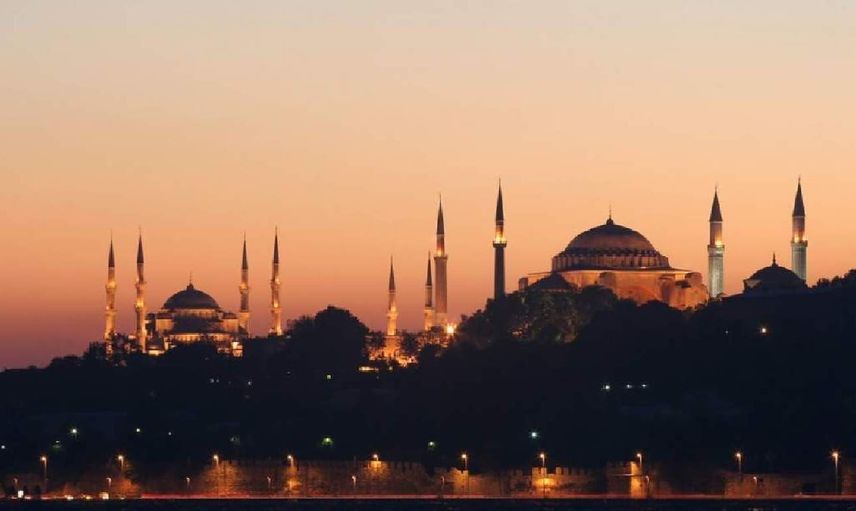 Ramazan'da hangi kanallarda iftar ve sahur programları var, hangi hocalar program yapıyor? Kanal7, Ülke TV, TRT 1  iftar, sahur programları ve hocaların isimleri