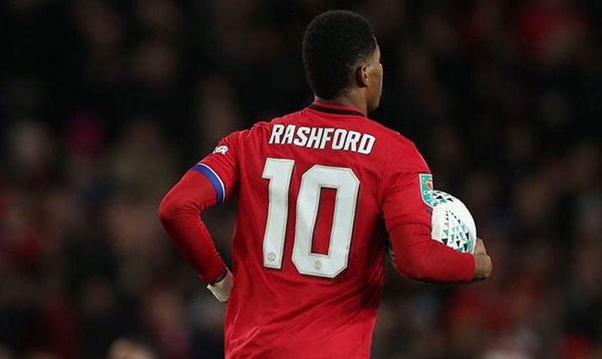 Rashford , Boby Charlaton'un Rekoruna Ortak Oldu