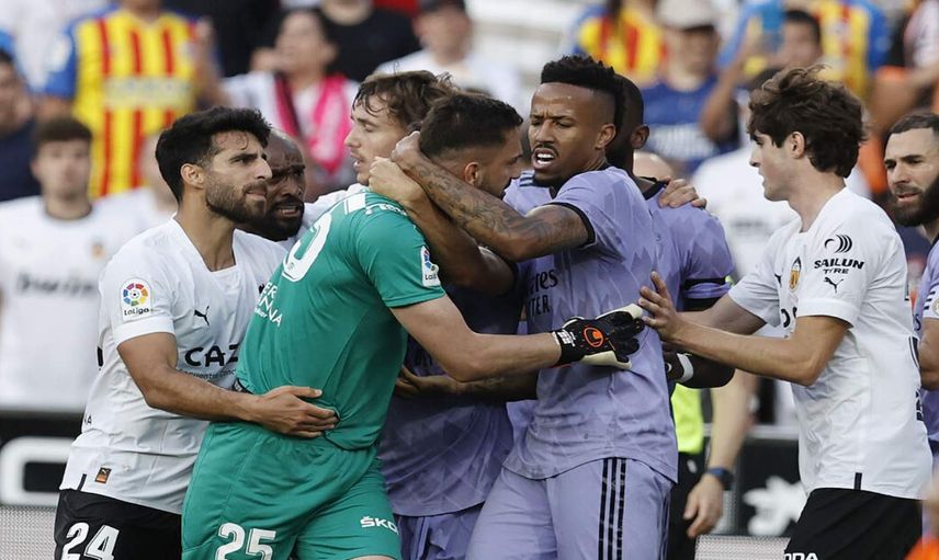 Real Madrid’li yıldıza ırkçılık skandalı: Artık futbol oynamak istemiyorum