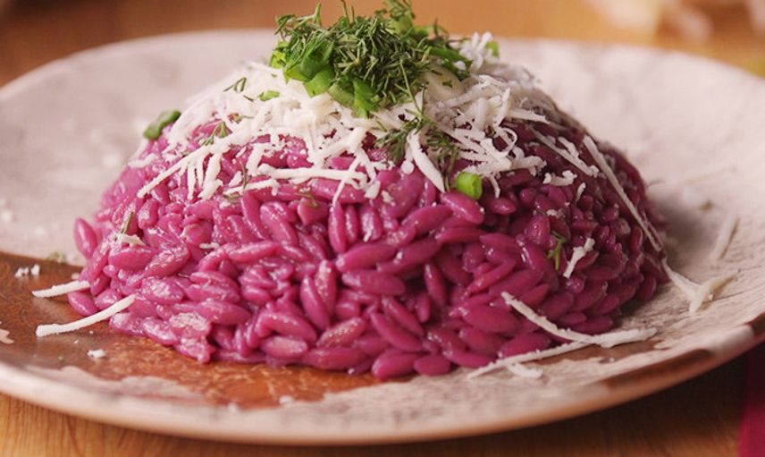 Rengi Gibi Tadına da Bayılacağınız Bir Yemek: Pembe Pilav Tarifi!