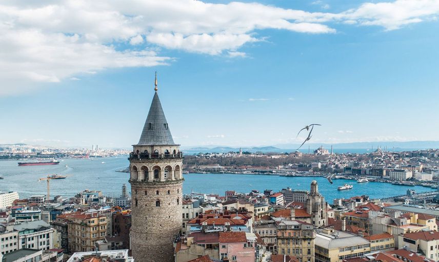Resmi açıklama geldi: Galata Kulesi ziyarete kapandı! Sebebi belli oldu