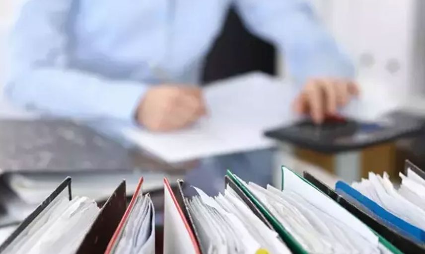 Resmi Gazete’de öğretmen maaşları kararı: Ek ders ücretlerine yüzde 25 zam yapıldı
