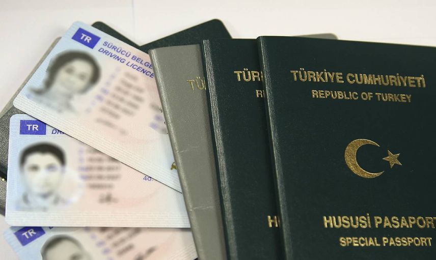 Resmi Gazete’de yayımlandı: Yeni kimlik, pasaport ve ehliyet fiyatları belli oldu