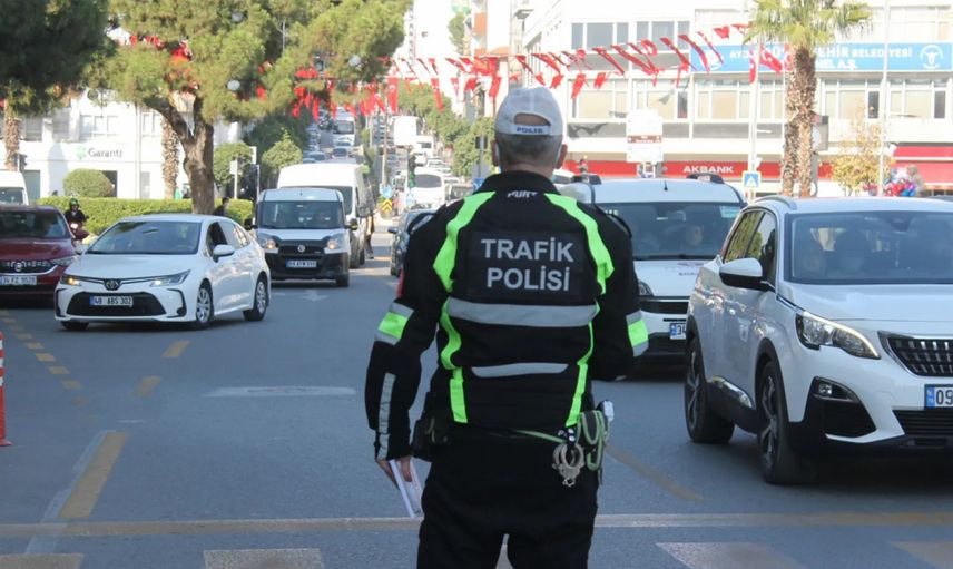 Resmi Gazetede yayınlandı: Trafik cezası olanları sevindirecek haber geldi